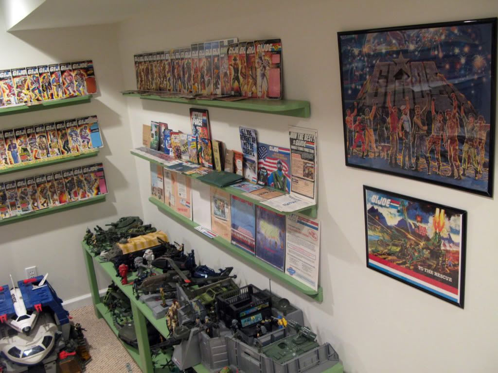 Display ideas for GI Joe figures (book cases, glass doors)?